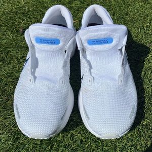 Nike Zoomx Invincible Run Flyknit 2